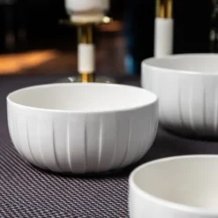 AMBITION | LIGNE SALATERKA 17 CM BIALŁY / porcelana