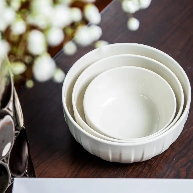 AMBITION | LIGNE SALATERKA 17 CM BIALŁY / porcelana