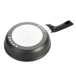 AMBITION MAGNAT Patelnia aluminiowa 18 cm z powłoką ILAG Non-Stick Premium / INDUKCJA