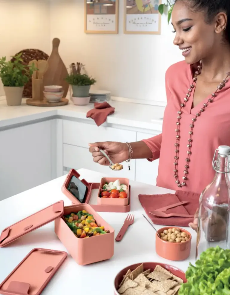 BLIM PLUS Lunchbox ze sztućcami duży różowy / innowacyjny / wygodny