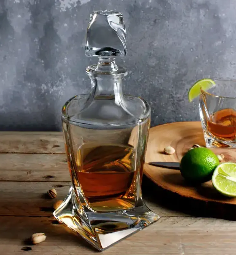 BOHEMIA QUADRO Zestaw do whisky karafka + szklanki 7 el / szkło kryształowe CR71A500