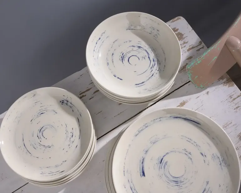 CHODZIEŻ CITY CT22 BORÓWKOWY KREM Serwis obiadowy 18 el / 6 osób / porcelana