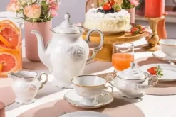 CHODZIEŻ FRYDERYKA ZŁOTA LINIA C236 Serwis kawowy 39 el / 12 osób / porcelana ecru