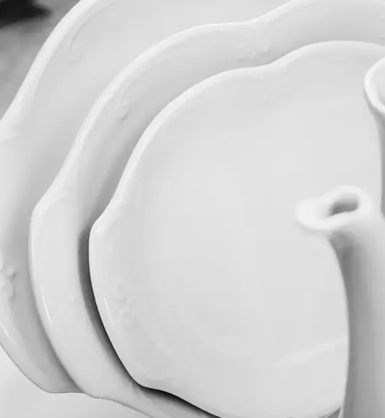 CHODZIEŻ KAMELIA C000 BIAŁA Serwis obiadowo-kawowy 83 el / 12 osób / porcelana