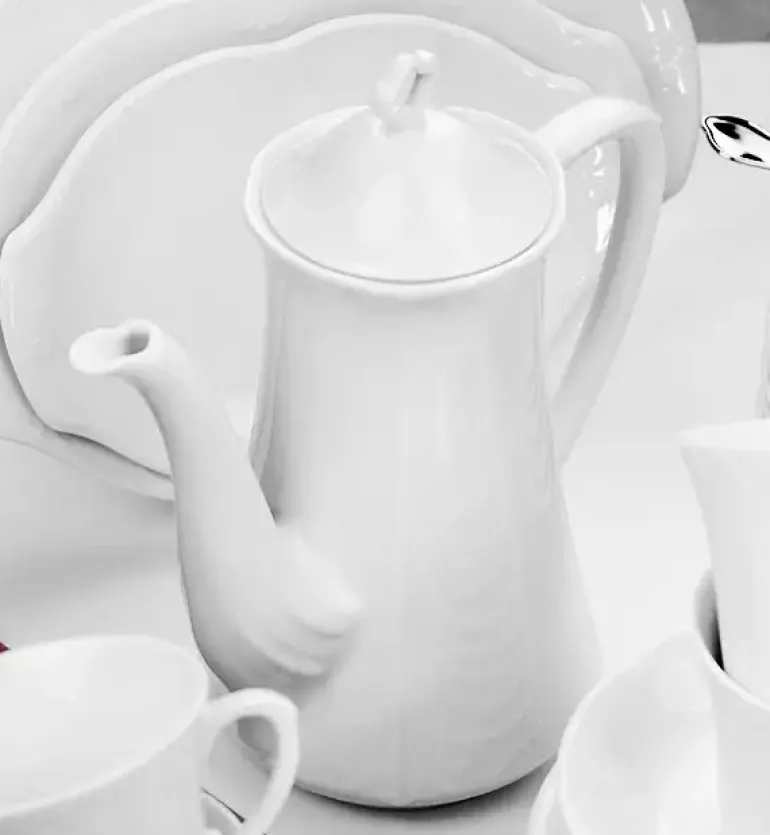 CHODZIEŻ KAMELIA C000 BIAŁA Serwis obiadowo-kawowy 84 el / 12 osób / porcelana