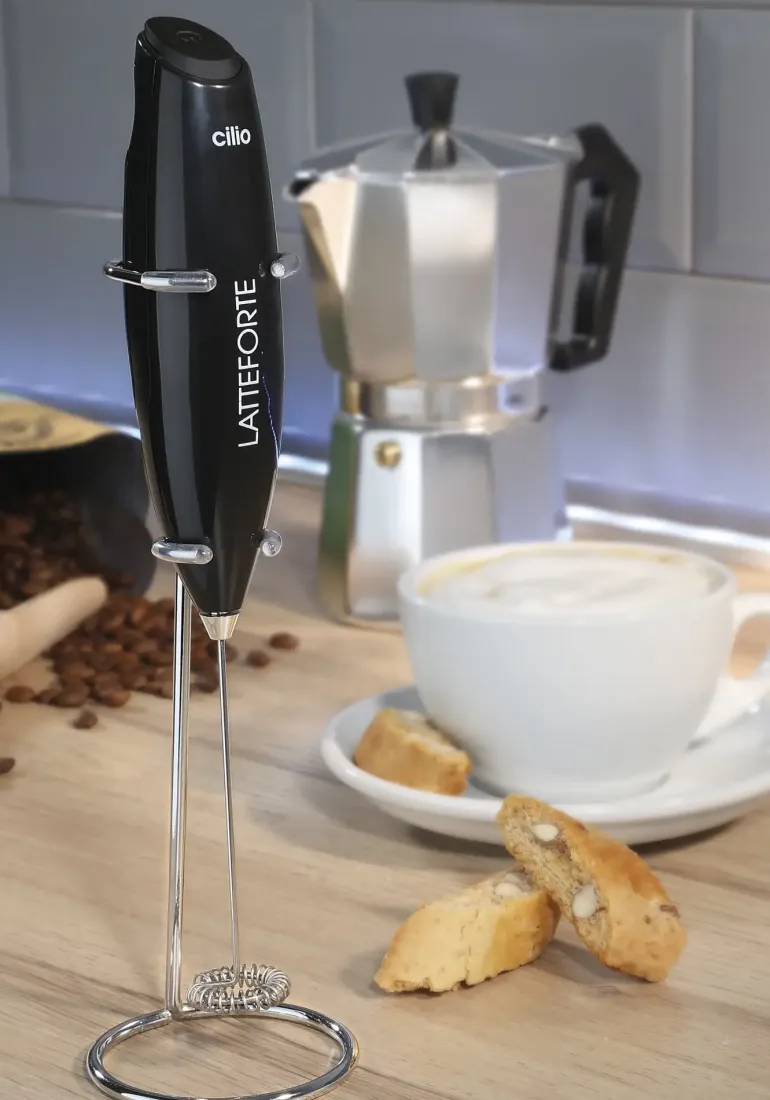 CILIO LATTEFORTE Spieniacz do mleka na stojaku 23 cm / metaliczny błyszczący / FreeForm