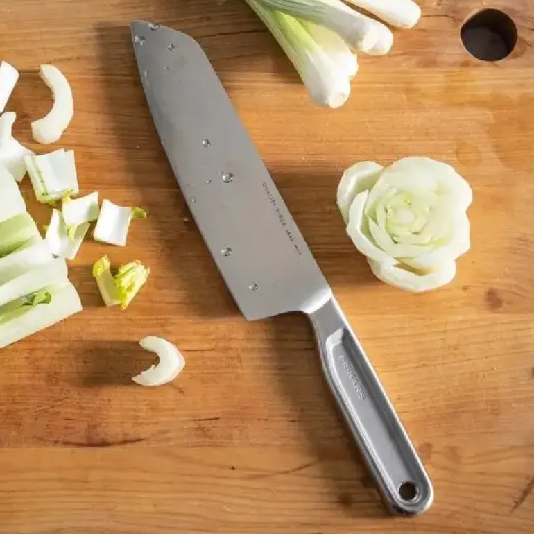 FISKARS ALL STEEL 1062884 Nóż Santoku 16 cm | japońska stal nierdzewna | 58 HRC