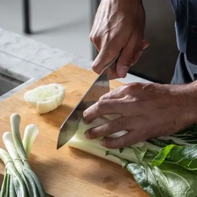 FISKARS ALL STEEL 1062884 Nóż Santoku 16 cm | japońska stal nierdzewna | 58 HRC