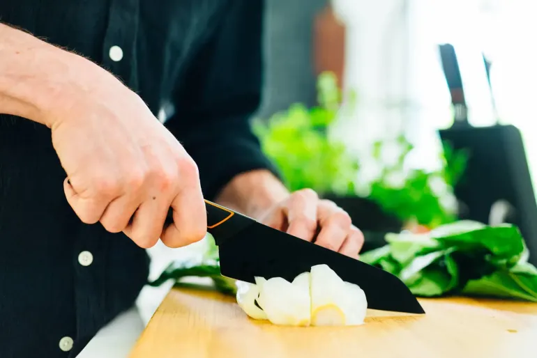 FISKARS EDGE 1003097 Nóż Santoku 17 cm / japońska stal nierdzewna