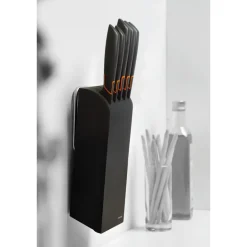 FISKARS EDGE 1003099 Zestaw 5 noży kuchennych w bloku czarnym / stal 420J2 / czarne ostrza + OSTRZAŁKA Essential