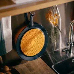 FISKARS FUNCTIONAL FORM 1027305 Pokrywka ochronna 30 cm na patelnię / tworzywo sztuczne