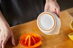 FISKARS FUNCTIONAL FORM 1016125 Wyciskarka do cytrusów / tworzywo sztuczne