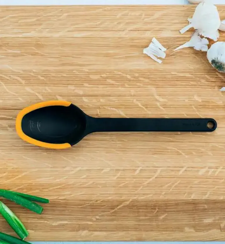 FISKARS FUNCTIONAL FORM 1027299 Łyżka kuchenna 29 cm / tworzywo sztuczne