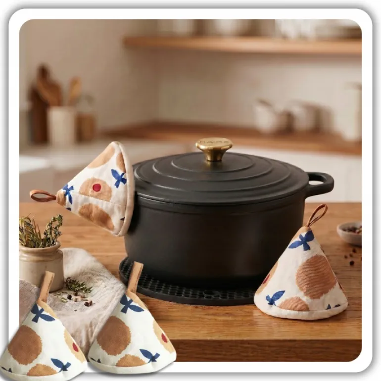 HAGE Garnek żeliwny emaliowany 4 l z pokrywką 24 cm czarny mat