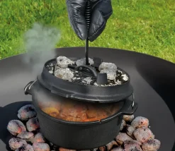Küchenprofi Garnek żeliwny z akcesoriami do używania na grillu i nad ogniskiem / 3,5 l