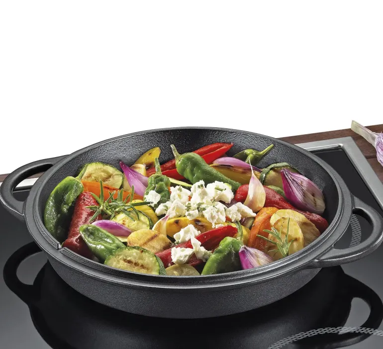 KUCHENPROFI BBQ Garnek żeliwny z pokrywką 2w1 / 5,7 l / FreeForm