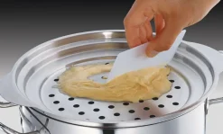 KUCHENPROFI Nakładka do lanych klusek ze szpatułką ⌀ 27 cm / stal nierdzewna / FreeForm
