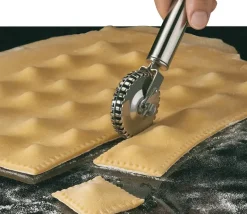 KUCHENPROFI Wykrawacz do ravioli ⌀ 5,5×18 cm / stal nierdzewna / FreeForm