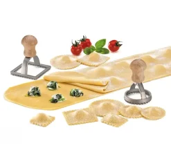 KUCHENPROFI Wykrawacz do ravioli ⌀ 5,5 cm drewno bukowe / FreeForm