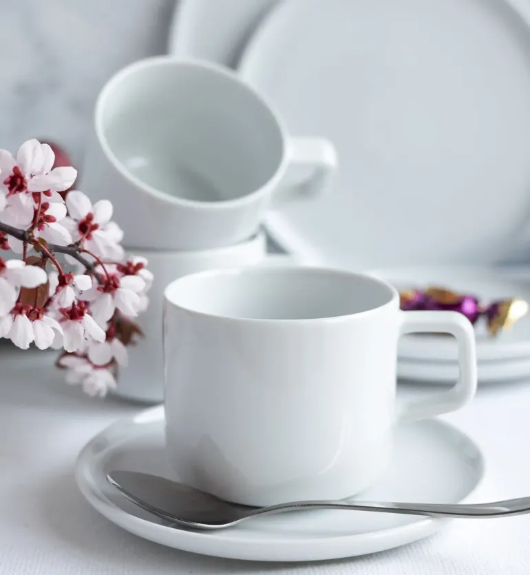 LUBIANA ANKARA Filiżanka 250 ml ze spodkiem 15 cm x 12 szt. | biała porcelana luz