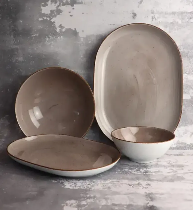 LUBIANA BOSS 6630T Serwis obiadowo - kawowy 40 el / 6 osób / brązowy / porcelana ręcznie malowana