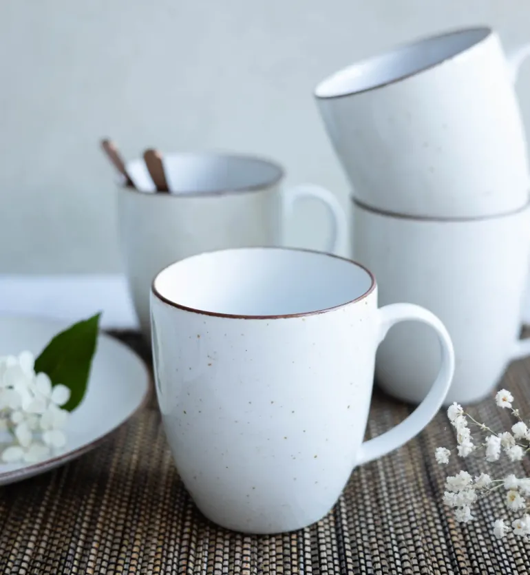 LUBIANA BOSS 6630U Kubek 380 ml / budyniowy / porcelana ręcznie malowana
