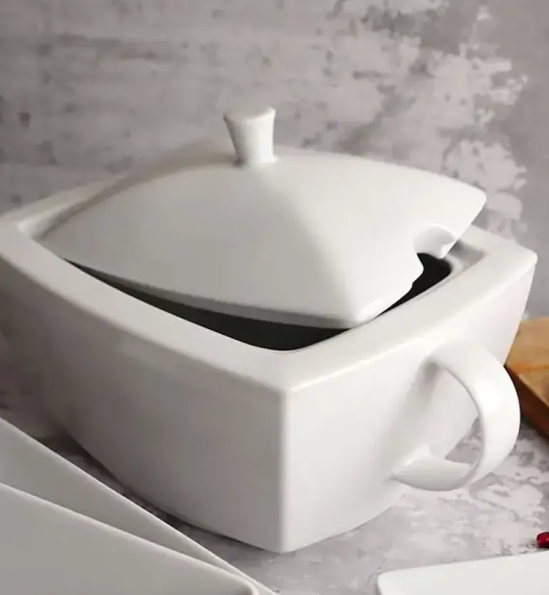 LUBIANA CLASSIC Serwis obiadowy 18 osób / 60 elementów | porcelana biała kwadrat