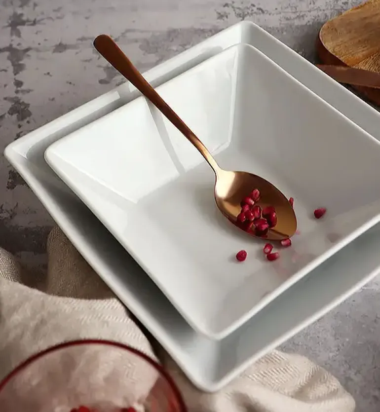 LUBIANA CLASSIC Serwis obiadowy 12 osób / 40 elementów | biała porcelana kwadrat