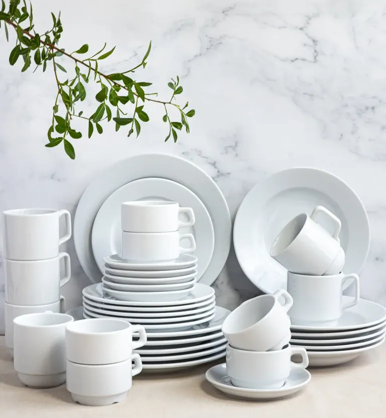 LUBIANA CORONA Serwis obiadowo - kawowy 72 el dla 12 osób | biała porcelana