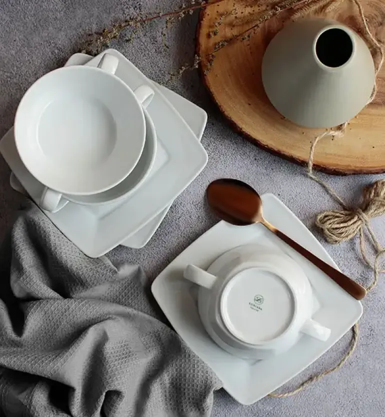 LUBIANA OPERA Serwis obiadowo-kawowy 94 el / 12 os / porcelana