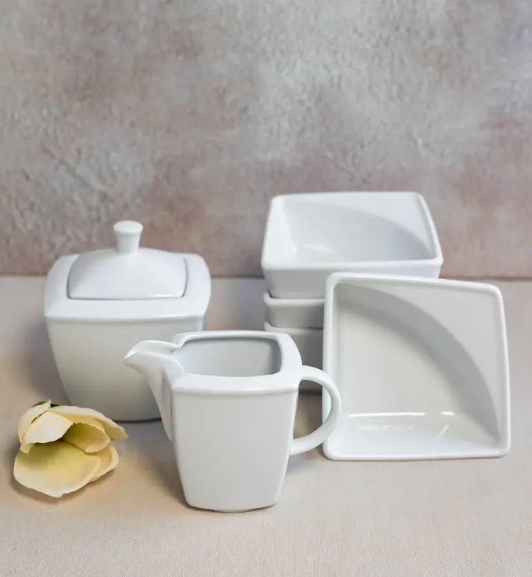 LUBIANA VICTORIA Serwis obiadowo-kawowy 98 el SM / 12 osób