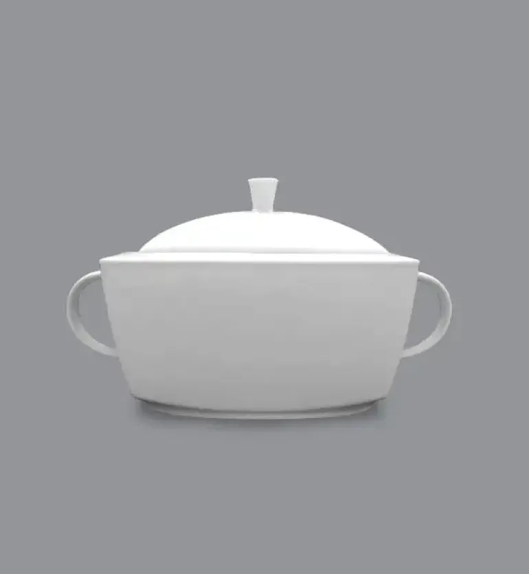 LUBIANA VICTORIA Waza na zupę 2,7 l + pokrywka / porcelana