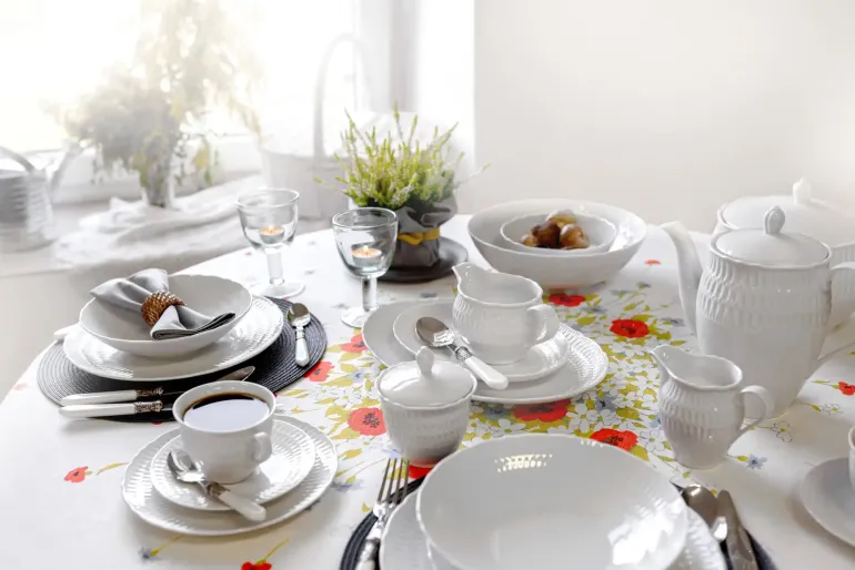 ĆMIELÓW SOFIA 0001 BIAŁA Zestaw obiadowy 36 el / 12 osób / porcelana