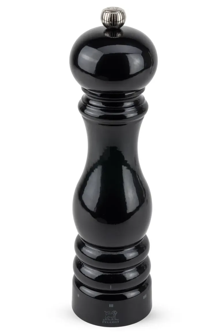 PEUGEOT PARIS Młynek do pieprzu 22 cm / czarny lakier / drewno bukowe
