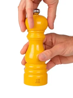 PEUGEOT PARISRAMA Młynek do pieprzu 18 cm / żółty / innowacyjny