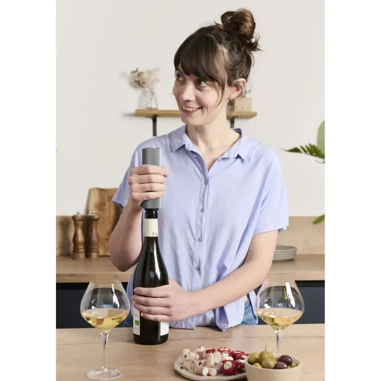 PEUGEOT PRESERVE Pompka próżniowa do wina butelek 14 cm aluminium