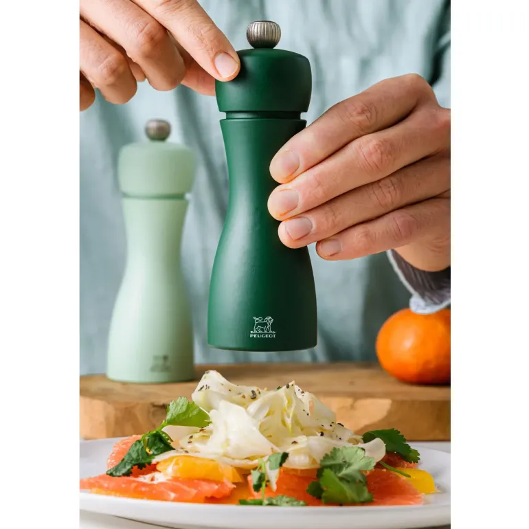 PEUGEOT TAHITI DUO Komplet młynków do soli i pieprzu 15 cm / drewno bukowe / zielony