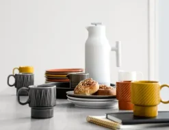 SAGAFORM COFFEE Talerz deserowy 20 cm czerwony / ceramika