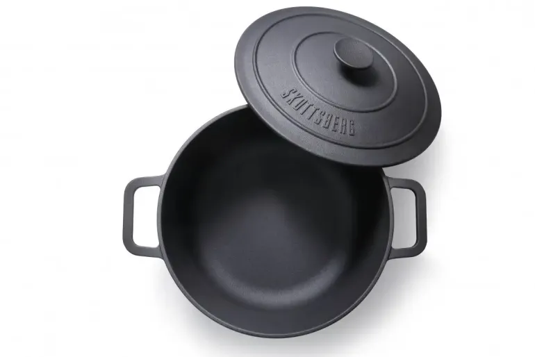 SKOTTSBERG | CAST IRON | Garnek 5,5 l z pokrywką 28 cm ŻELIWNY