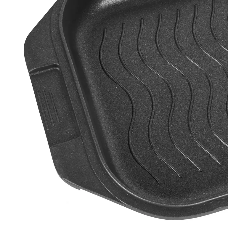 STARKE PRO HECTOR Brytfanna 7,5 l z aromatyzerem z pokrywą grillową 2,8 l / aluminium