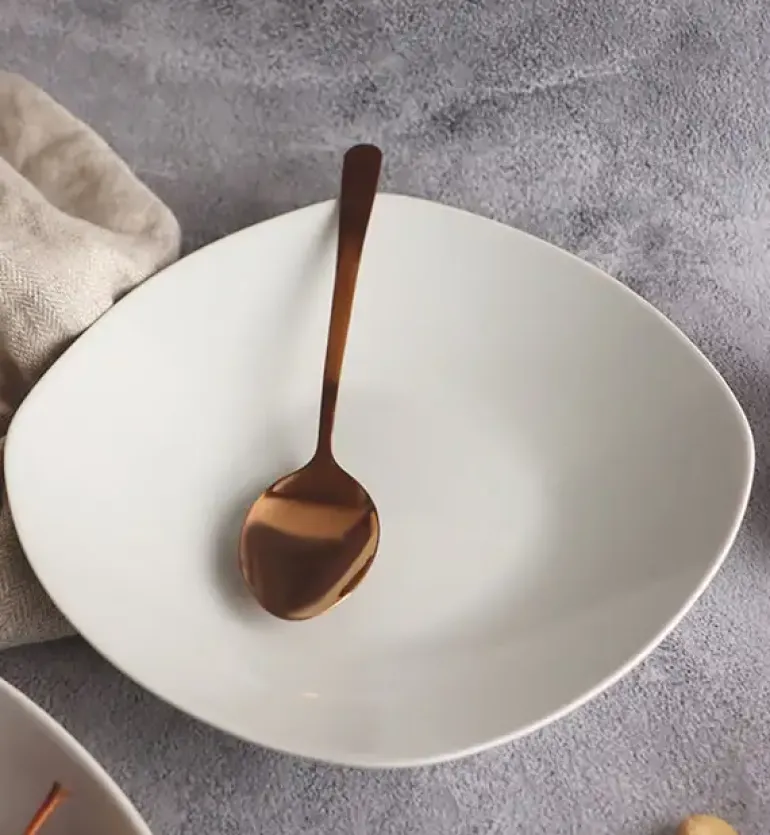 WYPRZEDAŻ! WATERSIDE SIMPLY WHITE komplet 6 talerzy dla 2 osób / porcelana