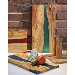 ZASSENHAUS | deska do serwowania, drewno oliwne/żywica epoksydowa, 45 x 22 cm, czerwona
