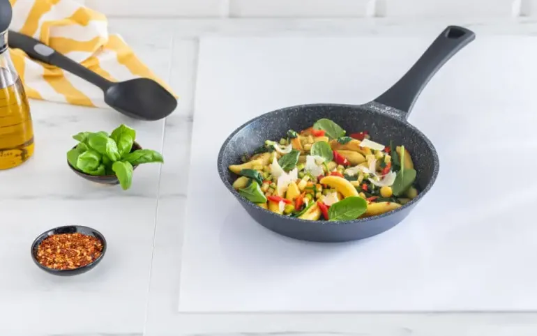 ZWIEGER BLACK STONE Patelnia 28 cm GREBLON non-stick