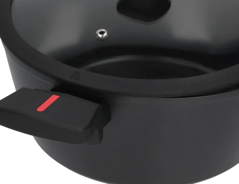 ZWIEGER RED LINE Garnek 4 L z pokrywką 24 cm / powłoka TitanEX